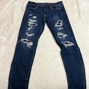 american eagle blue ripped jean jegging